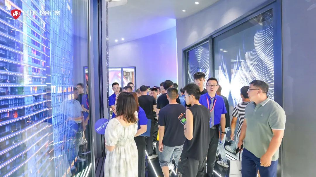 直擊2023廣州建博會(huì)現(xiàn)場(chǎng)，億合門窗以實(shí)力出圈，全新形象展廳人氣爆棚！