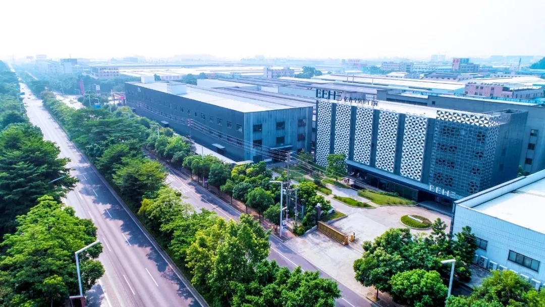 斷橋鋁門(mén)窗廠家要面臨的到底是個(gè)什么時(shí)代