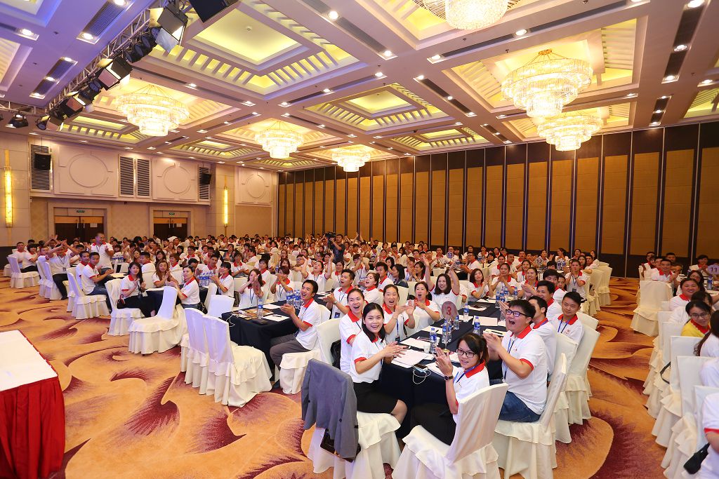 談?wù)剶鄻蜾X門窗門窗廠家與經(jīng)銷商的那點事