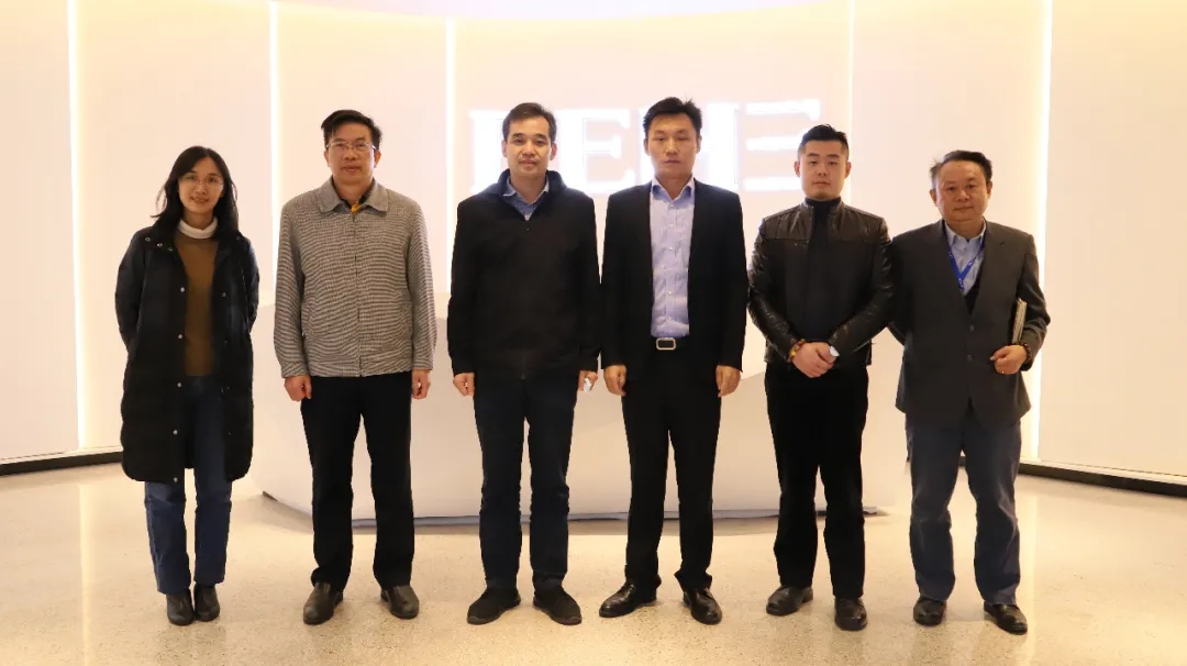 熱烈歡迎南海區(qū)副區(qū)長喬吉飛一行蒞臨億合門窗進(jìn)行調(diào)研指導(dǎo)