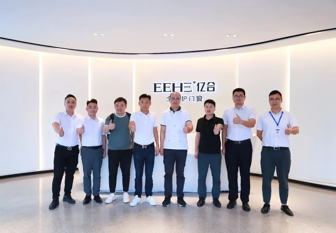 熱烈歡迎紅星美凱龍領(lǐng)導(dǎo)到訪億合門窗總部 熱烈歡迎紅星美凱龍領(lǐng)導(dǎo)到訪億合門窗總部